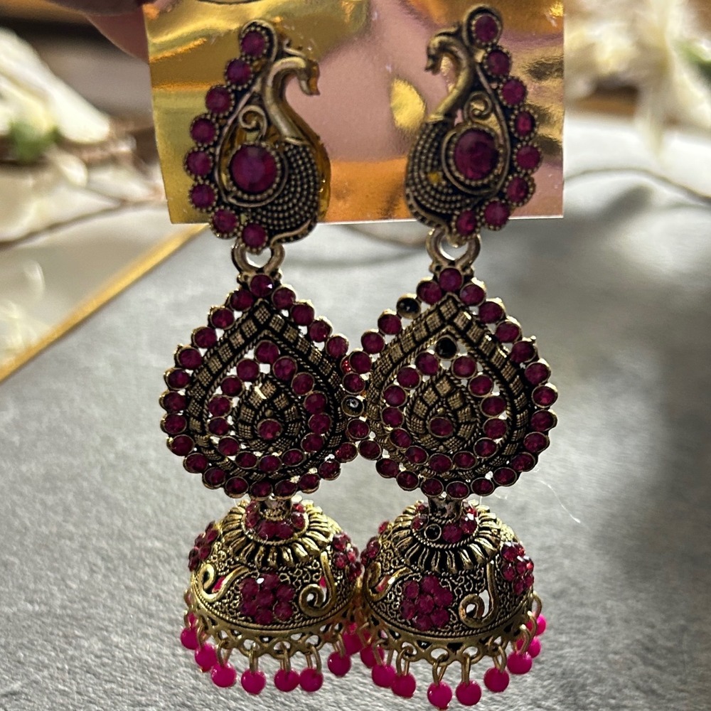 Vintage Indian Jhumka Chandelier Earrings – Peacock Design with Pink Stones
